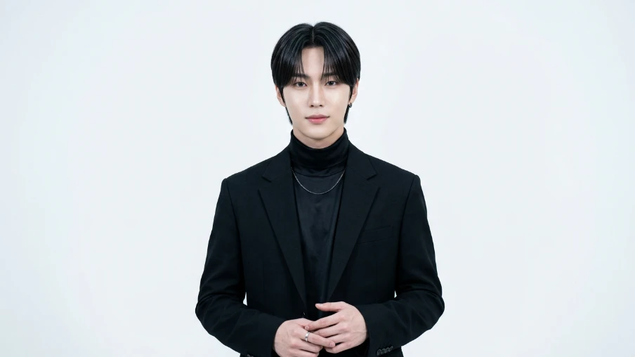 The Korean Curtain Bangs
